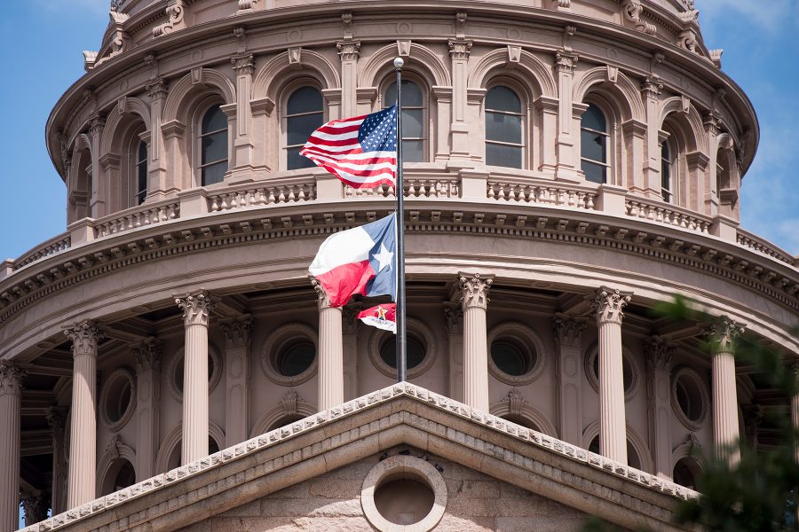 The Texas law shoots at women and hits the Constitution